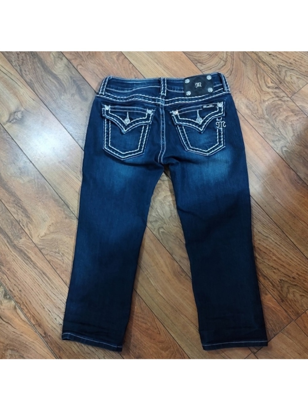 Beautiful Miss Me Signature Cuffed Capri Jeans with Contrast Stitching
